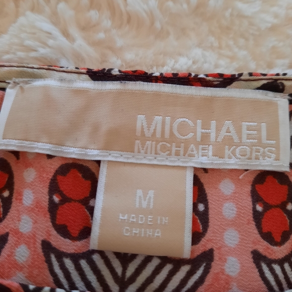 🔥🔥🔥SALE🔥🔥🔥Michael Kors Red Paisley Print Top - Picture 2 of 3